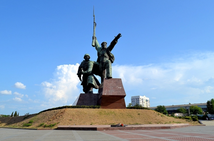 Памятники Севастополя